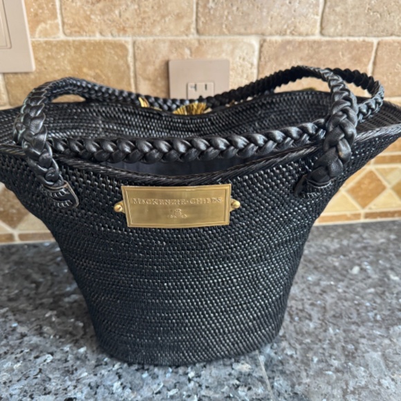 MacKenzie Childs RARE Handbag. Black "Bucket Bag" w/gorgeous detail Estate Find - Picture 3 of 12